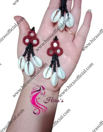 Stylish Mirror & Cowrie Shell Neckline Tassel