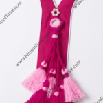 Handmade neckline